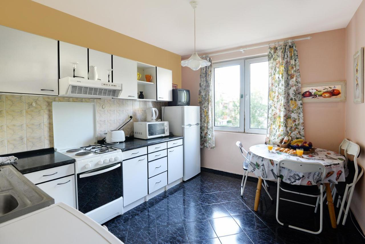 Beautiful Location Apartment Sofia Bagian luar foto